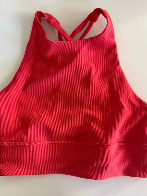 Lululemon Energy Bra High Neck Long Line in Carnation Red. Size 4 - Image 3
