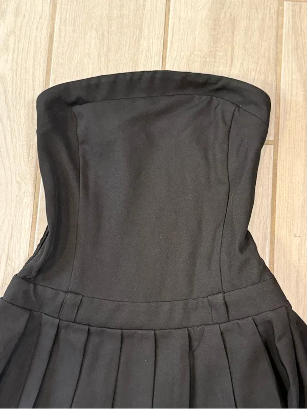HALARA Black Strapless Pleated Mini Dress - Image 4