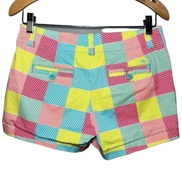 Vineyard Vines Women’s Size 2 Multi Color Pastel Whale Print Patchwork Shorts - Image 2