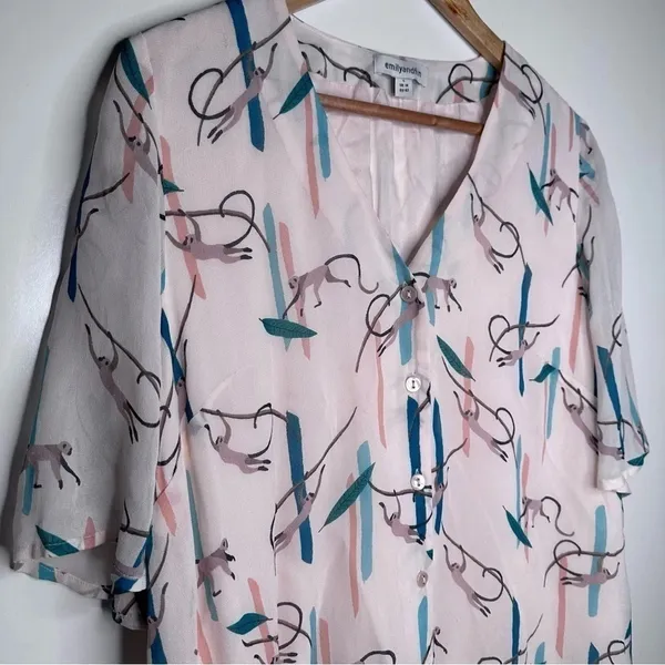 Emily and Fin ModCloth Monkey Around Town Blouse Size Large - Image 7
