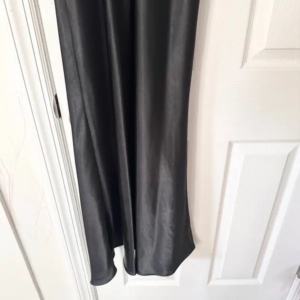 Vintage Y2K Secret Treasures Black Satin Floral Velvet Halter Slip Dress Neglige - Image 7