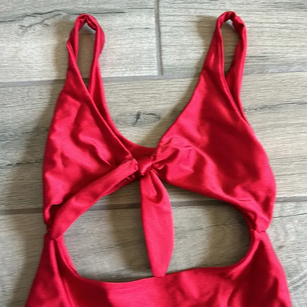 Red one piece - Image 2