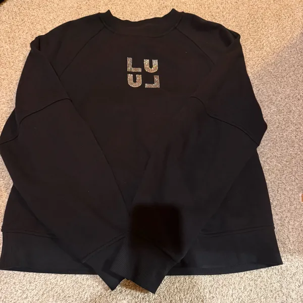 Lululemon crew  - Image 2