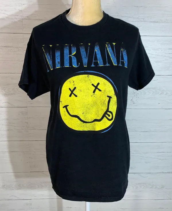 Nirvana Shirt unisex Medium Kurt Cobain Smiley Face Logo Grunge Rock Band Tee - Image 5