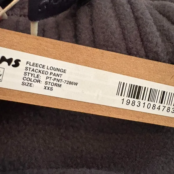 Skims fleece lounge stacked pant Color storm - Image 2