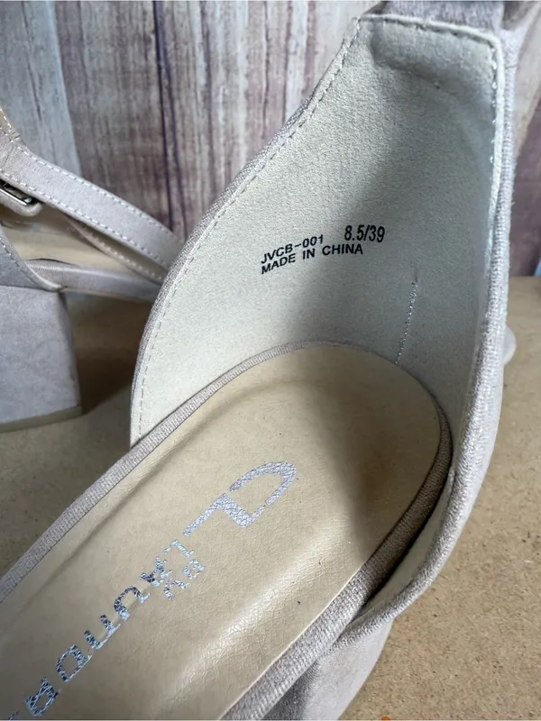 CL by Chinese Laundry Jody in Nude Super Suede - Image 4