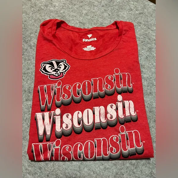 Fanatics Wisconsin Badgers T-Shirt - Women’s - Image 2
