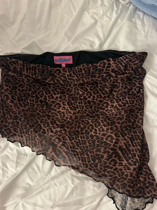 EDIKTED CHEETAH TOP - Image 2