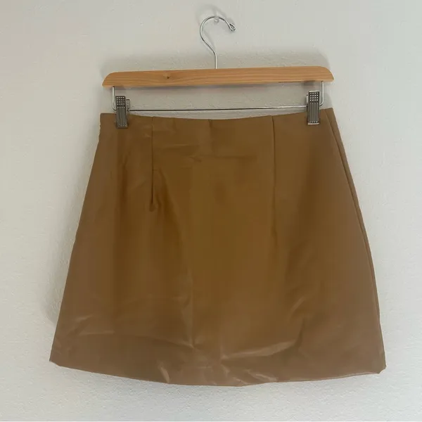 Abercrombie & Fitch NWT Vegan Leather A Line Mini Skort - Image 7
