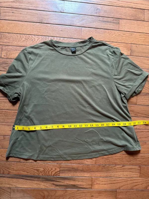 SHEIN Olive Green Cropped Short Sleeve T-Shirt Womens Size L Minimalist Basic - Image 6