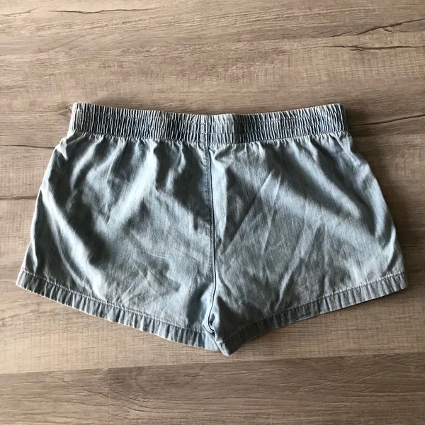 Old navy denim shorts . Large  - Image 4