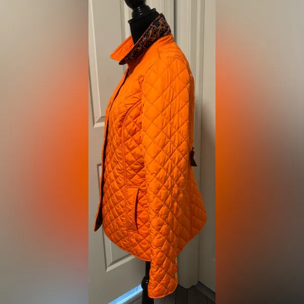 C. Wonder Quilted Barn Jacket size Medium Orange - Image 4