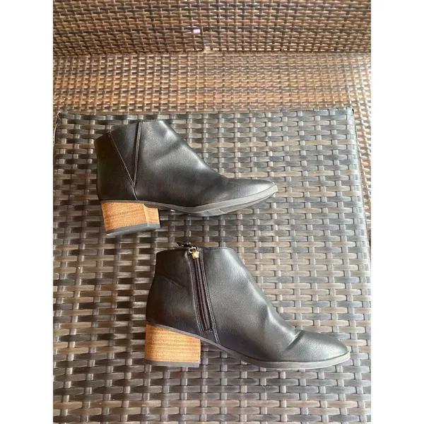 Dr. Scholl’s Tumbler Boots Womens size 8.5 - Image 4