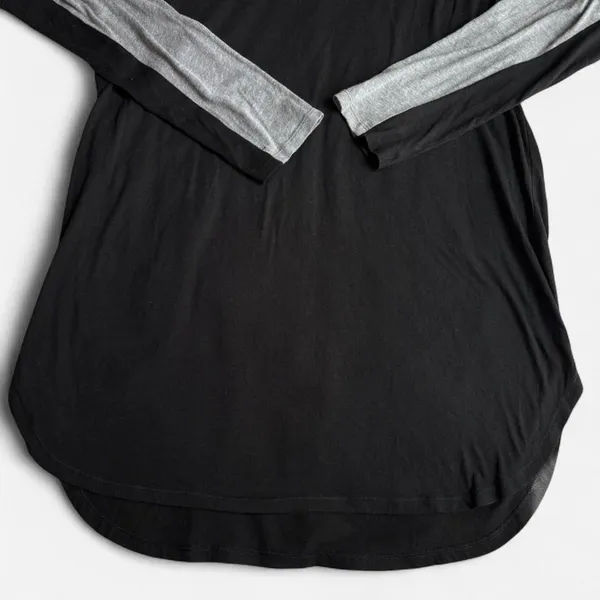Victoria's Secret Women Long Sleeve T-Shirt Size L Colorblock Black Gray - Image 4