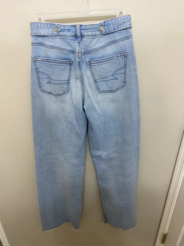 American Eagle Jeans - Image 2