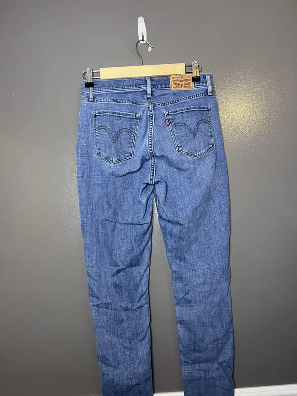 Levis Curvy Skinny Jeans Womens 28 Medium Wash Blue Mid Rise Stretch Denim - Image 5