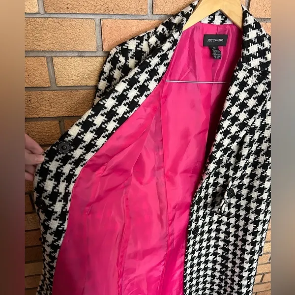 Focus 2000 Black & White Houndstooth Check Long Buttoned Coat Size 6 - Image 4