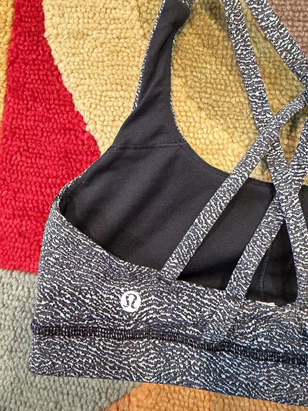 Lululemon Athletica Energy Sports Bra Black White Zen Pattern Women’s Size 6 - Image 3