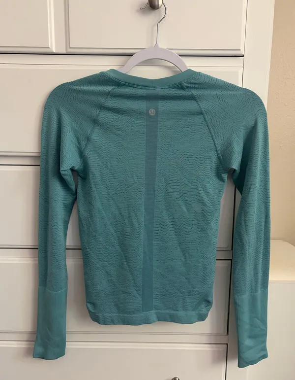 Lululemon swiftly tech long sleeve - Image 2