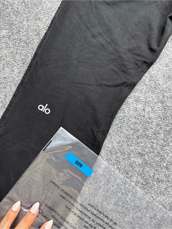 Alo Yoga Women’s XS Athletic Black Urban Moto Sweatpants - Image 7