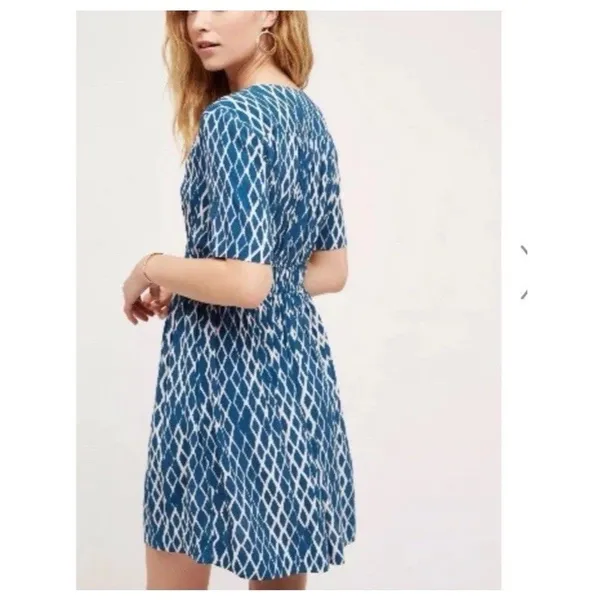 Anthropologie HD IN PARIS Blue White Diamond Printed Smocked Mini Dress Size 4 - Image 3
