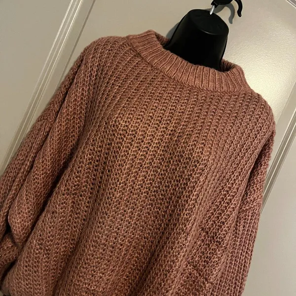 Women's‎ Pink Pullover Sweater - Image 2