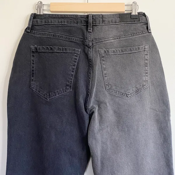 Two Tone Gray High Rise Mom Jean 27 - Image 6