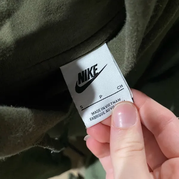 Nike green hoodie small - Image 4