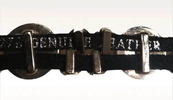 NWOT! Pretty leather strap with rhinestone Black - Image 3