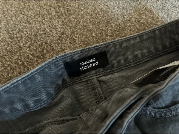 Musinsa Gray Denim Skirt - Image 3