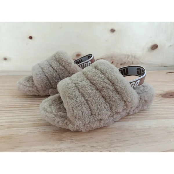 UGG Fluff Yeah Slide Slippers Taupe Sand Size EU 36 US 5 W Great Condition - Image 2