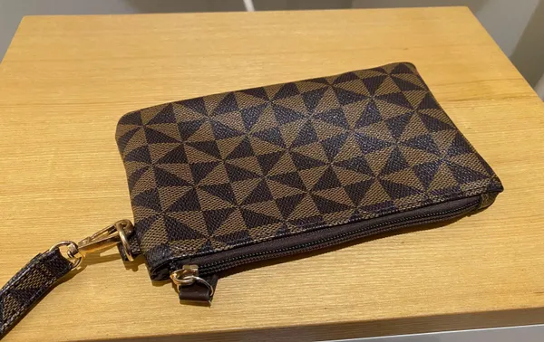 Amazon Brown Checker Wallet - Image 2