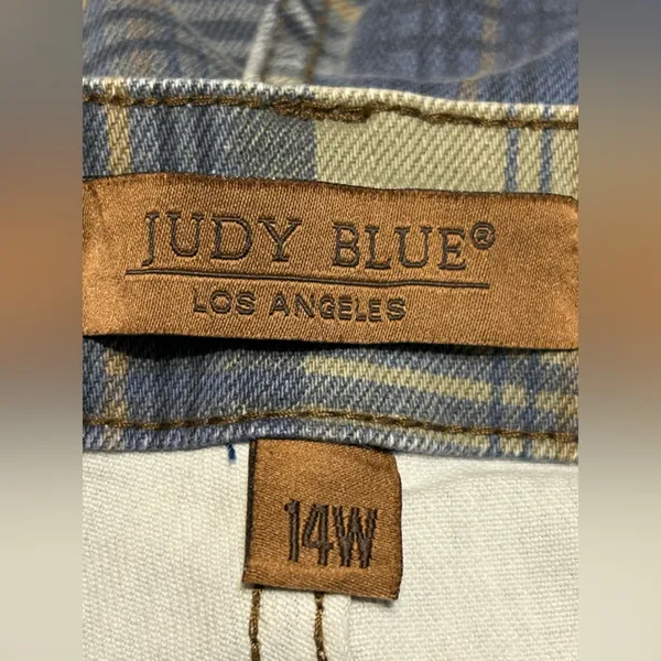 Judy Blue Blue and Tan Plaid HighWaist Vintage Look Jeans size 14W - Image 7