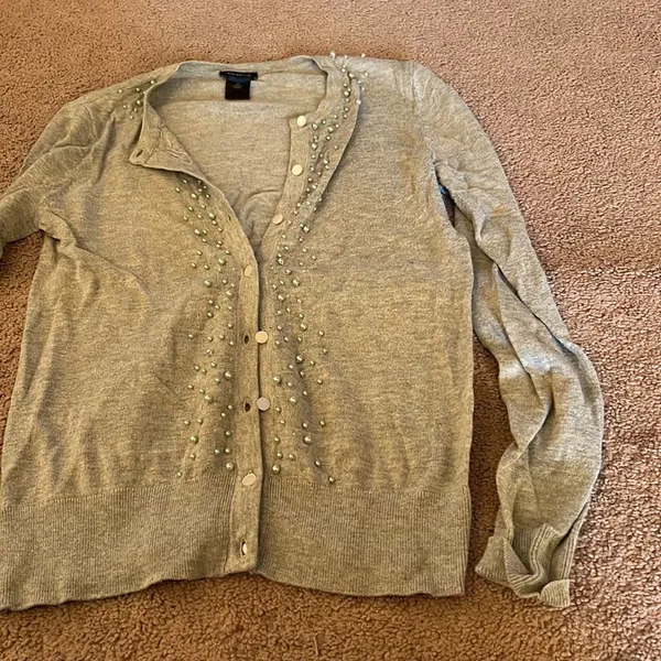 ‎Ann Taylor xs grey cardigan - Image 3