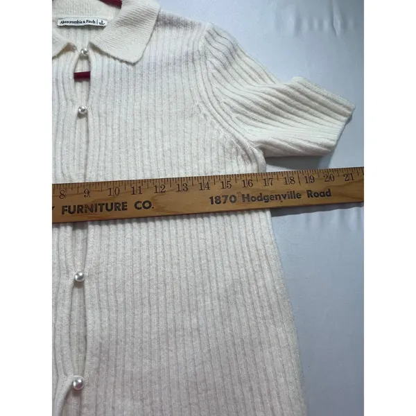Abercrombie & Fitch Ribbed Pearl Button Crop Cardigan Women S Cream Soft Girl - Image 5