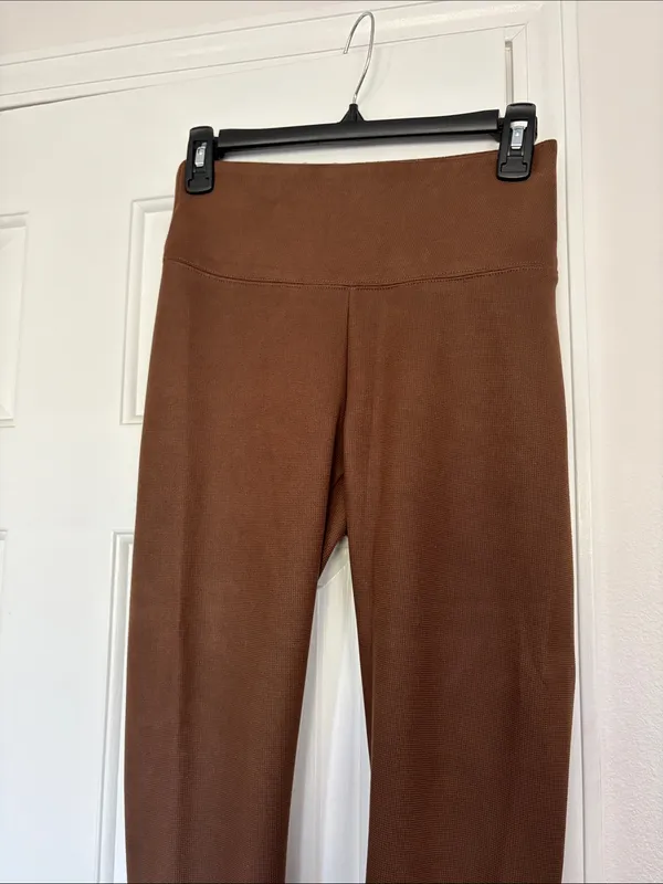 White House Black Market's signature Runway Leggings in chocolate - Image 3