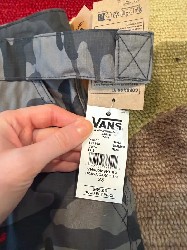 NWT Vans Cobra Cargo Skirt Camo Print Black Grey Belted Women’s Size 28 Waist - Image 4