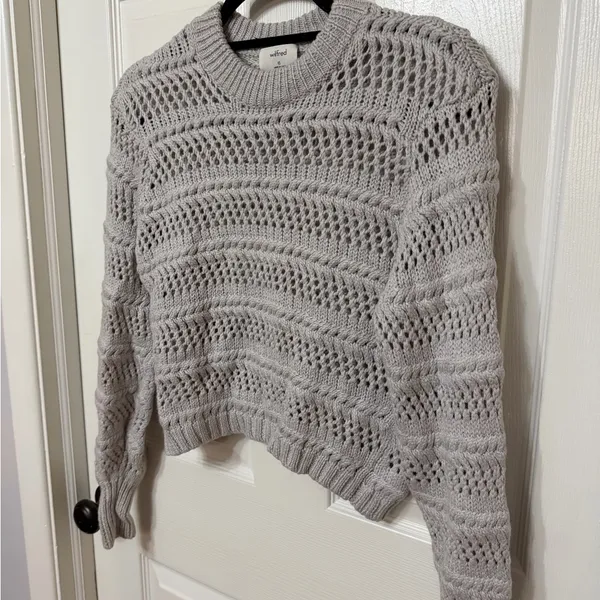 Aritzia WILFRED Gray Fayette Crochet open knit Crop merino‎ Wool Sweater size XS - Image 3