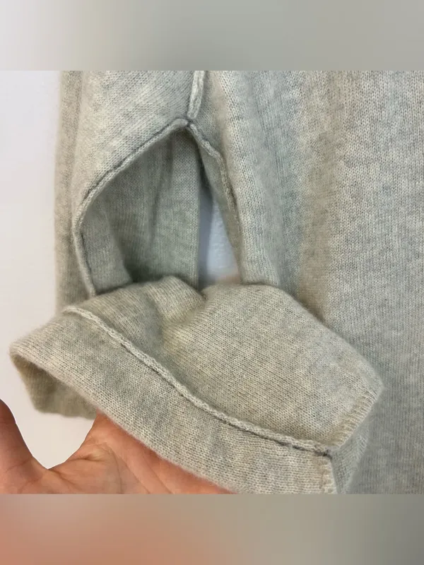 New Scotland 100% Cashmere Lightweigth V-neck Embroidered Sparrow Swearer Small - Image 10