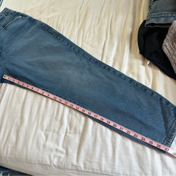 Good American Good Mom Jeans 6/28 High Rise Tapered Leg - Image 11
