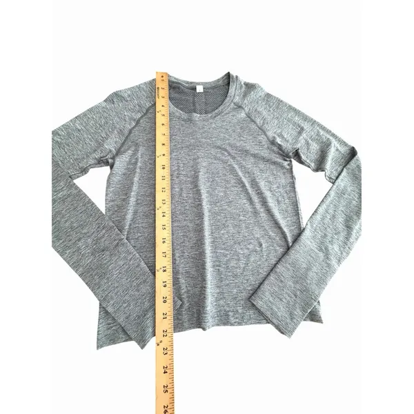 Lululemon Swiftly Womens Size 8 Gray Top Tech Long Sleeve Activewear #JJJ3-4 - Image 6
