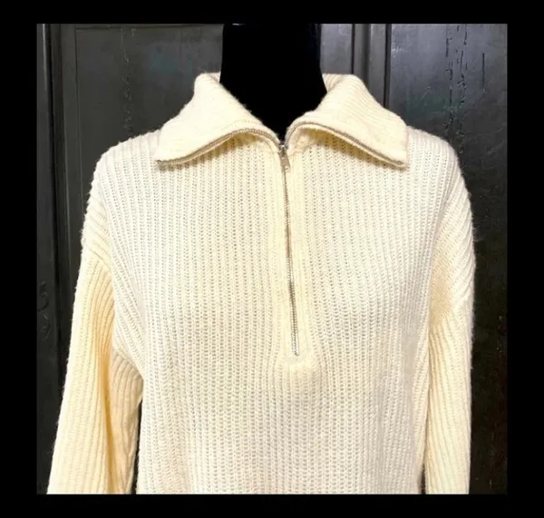 Toppies Cream Oversized sweater with zip-up collar - Size medium - Image 4