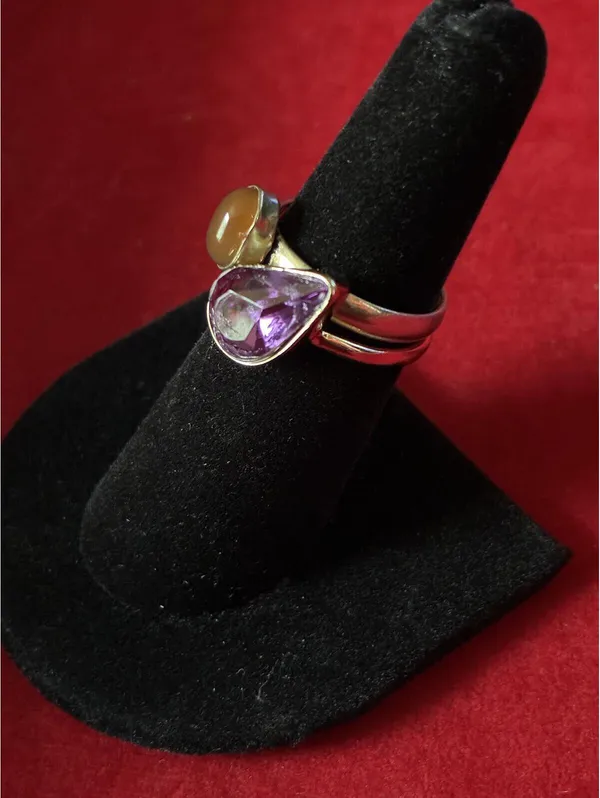 2 Pc Vintage Mixed Metal Ring Set Silver Amber Cabochon Gold Purple Pear 6.25 &7 - Image 8