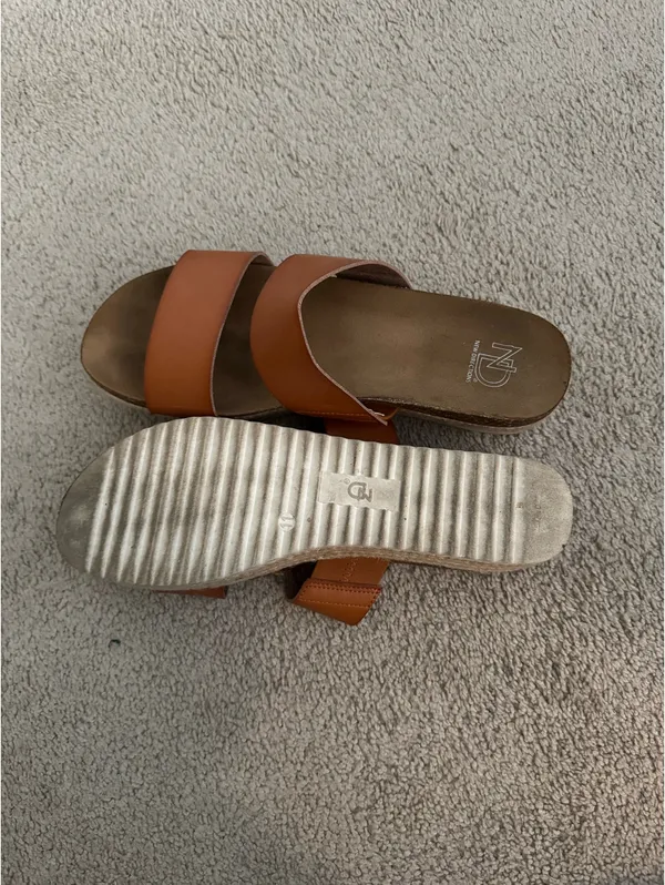 New Directions Platform Sandals - Image 3