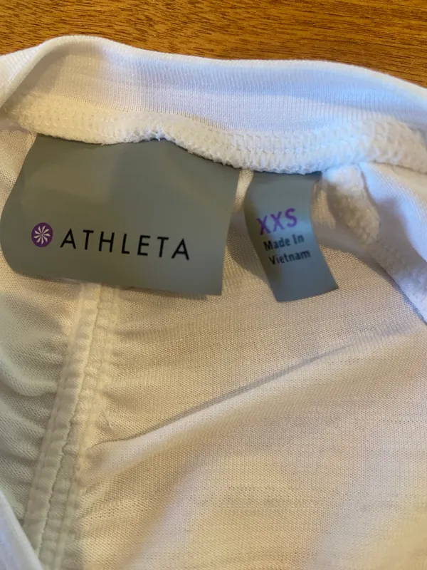 Athleta top - Image 4