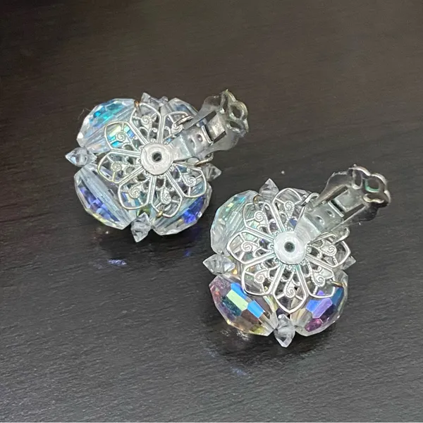 Vintage Laguna Aurora Borealis Cluster Clip Earrings - Image 9