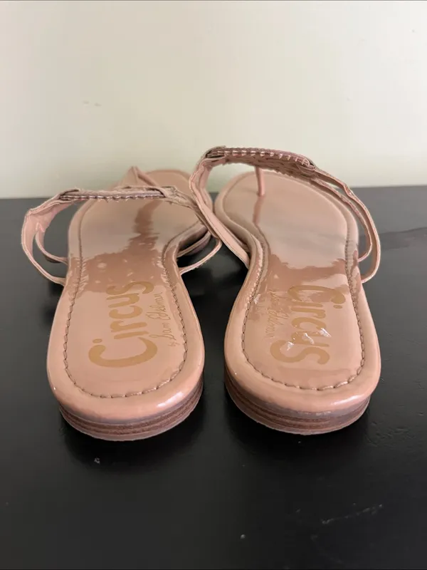 Circus by Sam Edelman Canyon Medallion Flat Sandals - Image 6