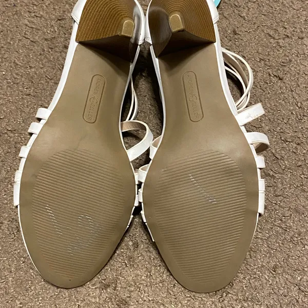 New NWT Andrew Geller Amonna White Strappy‎ Heels Open Toe Size 8 - Image 4