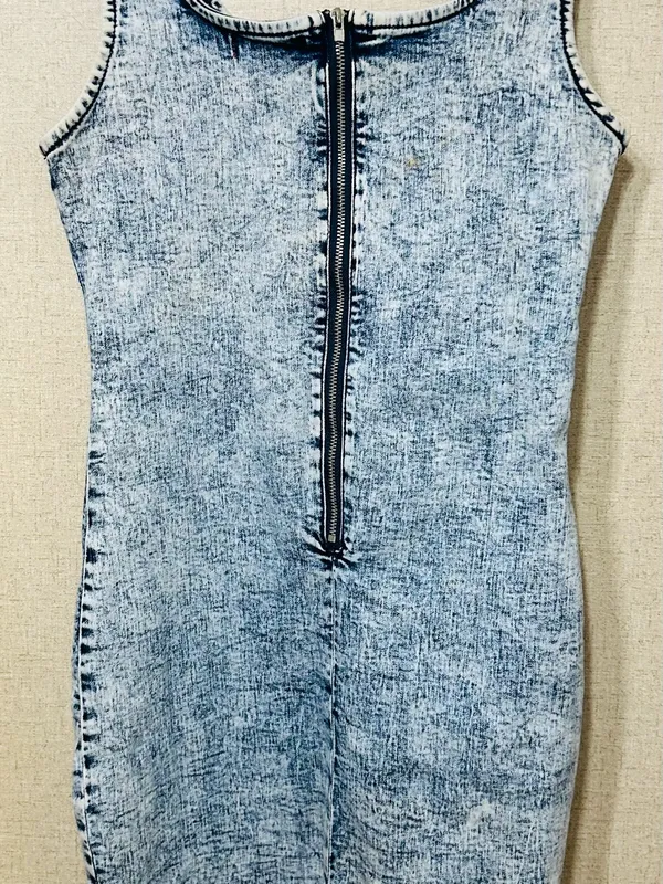 Sleeveless Acid Wash Mini Dress - Light Blue - Image 2