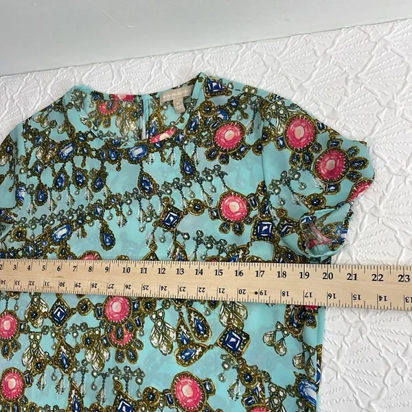 Banana Republic Multicolored Jewel Print Short Sleeve size Medium - Image 10